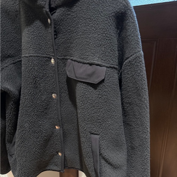 The North Face Women’s Charcoal Fleece Jacket - Picture 2 of 9